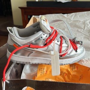 Nike dunk Low LTHR/ OFF WHITE